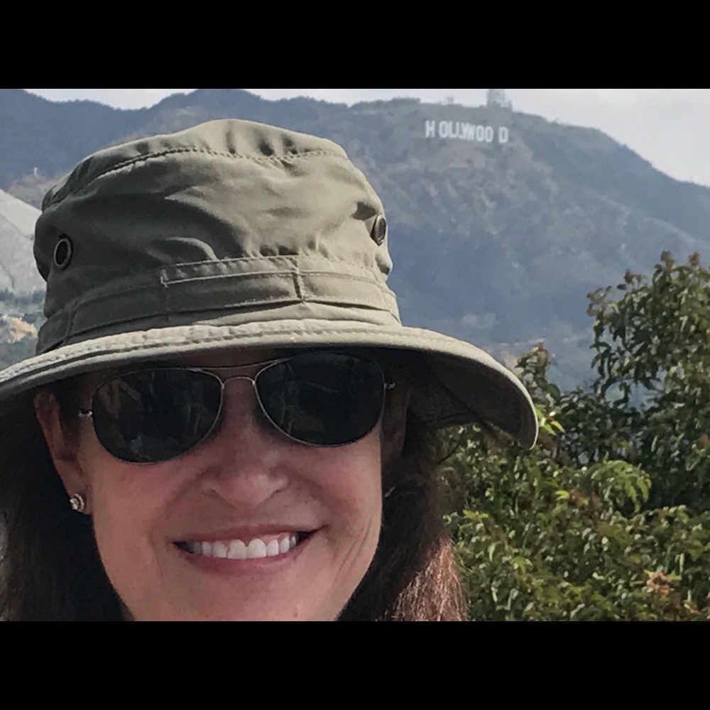 Meet your Posher, Julie